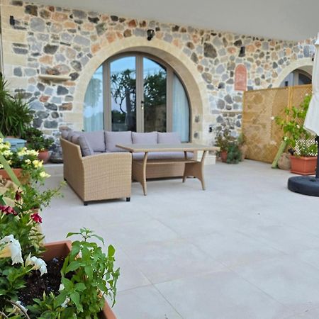 Wind Apartment In Agia Roumeli Exterior photo