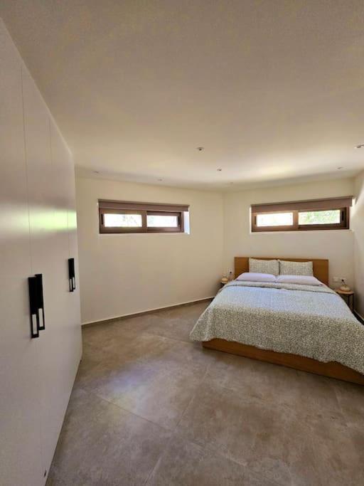 Wind Apartment In Agia Roumeli Exterior photo