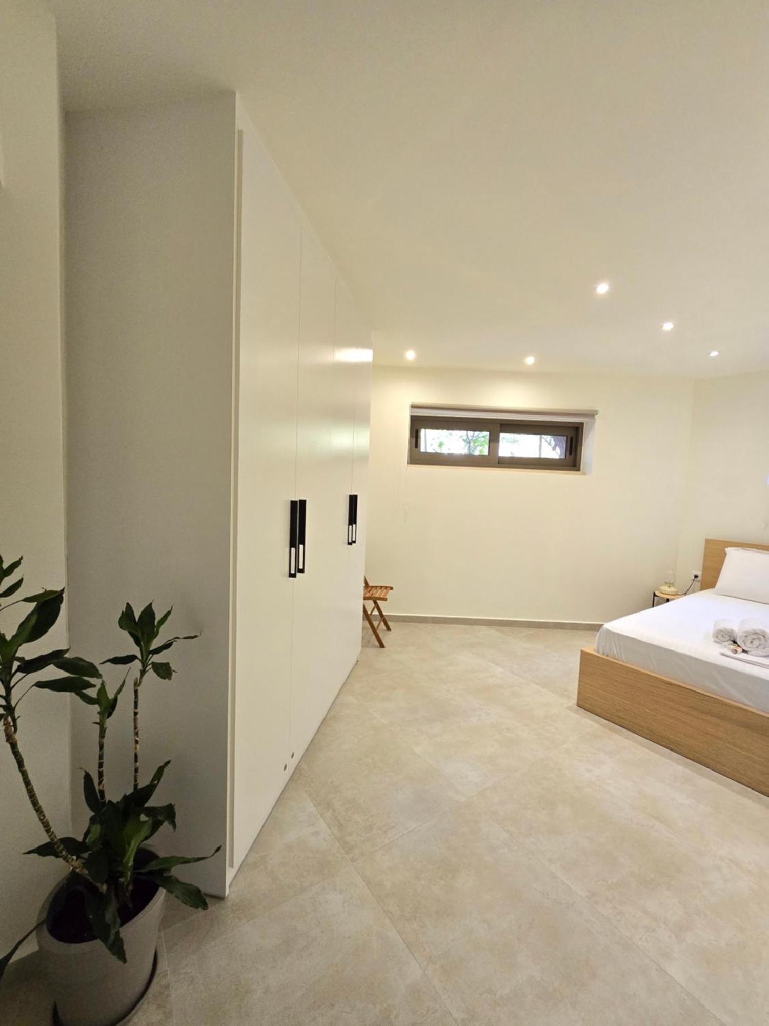 Wind Apartment In Agia Roumeli Exterior photo