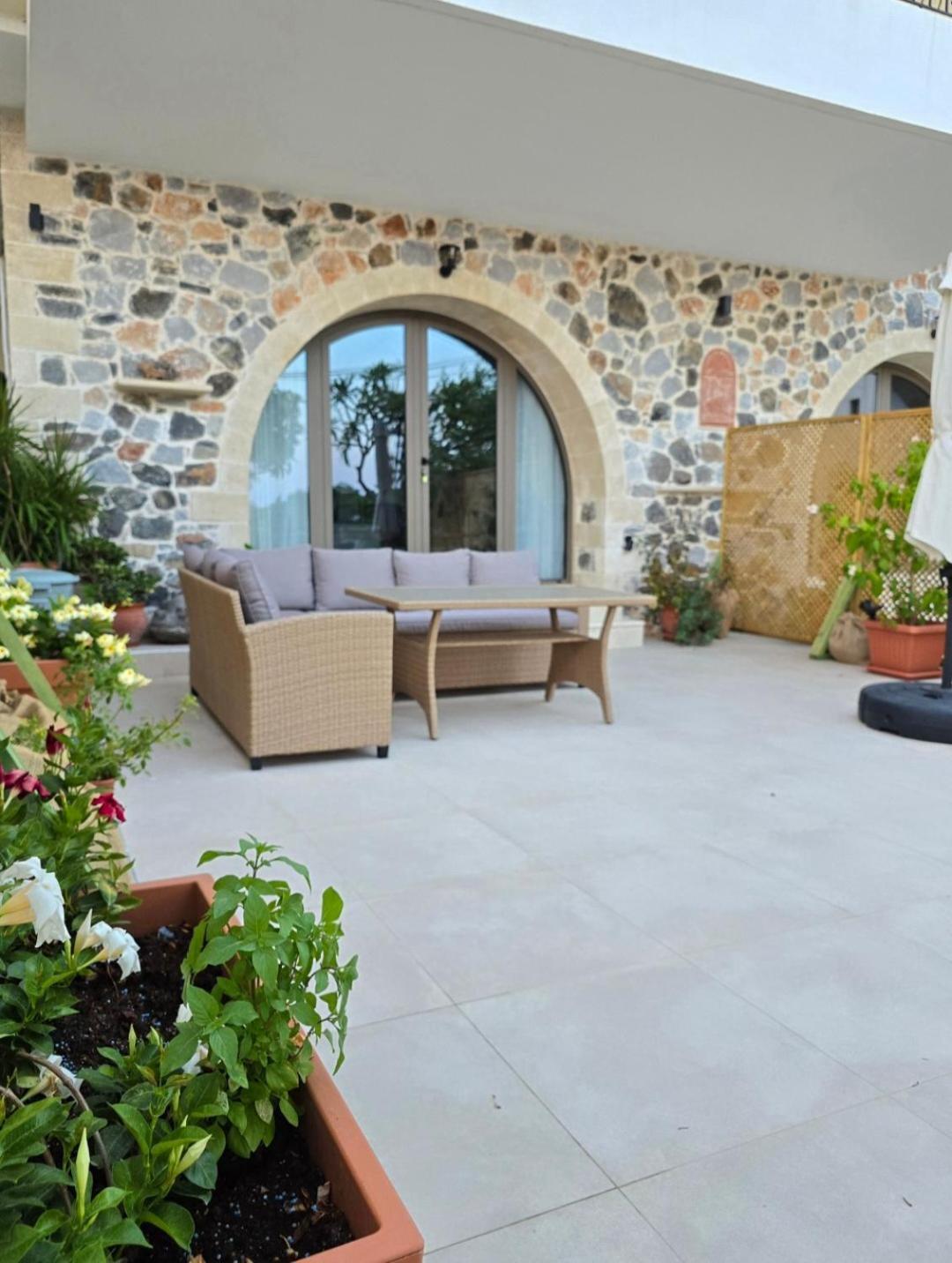 Wind Apartment In Agia Roumeli Exterior photo